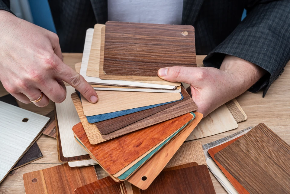 Atelier de menuiserie/fabrication de portes